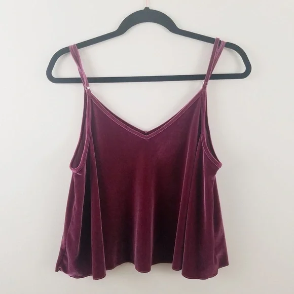PINK Victoria's Secret Velvet Flounce Crop Top - Picture 3 of 7